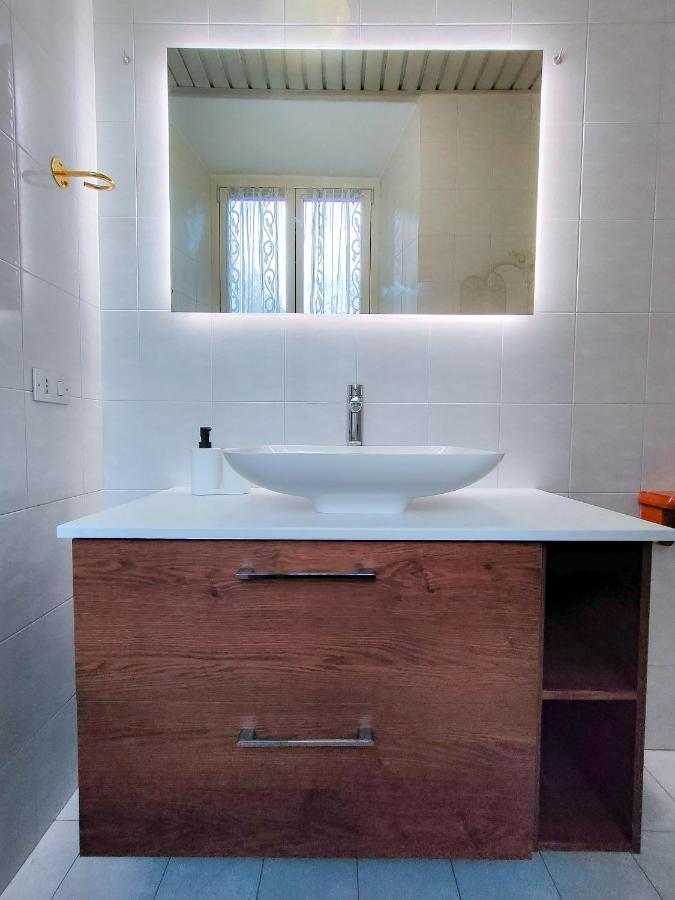 S&M Apartments "Casa Anna" - Crocetta M3 Milánó Kültér fotó